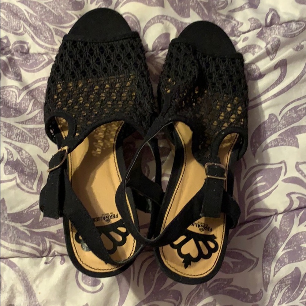 Fergalicious Platfom wedged